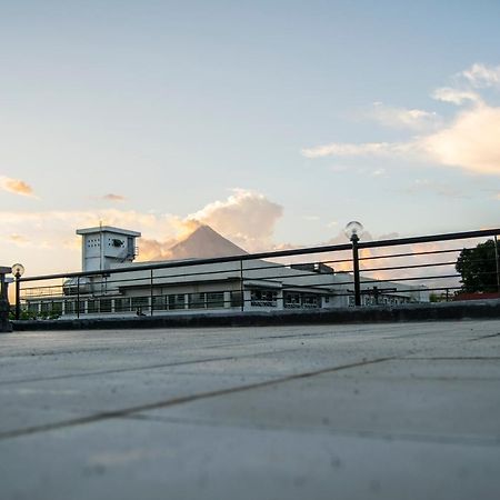Parmview Inn Legazpi Luaran gambar